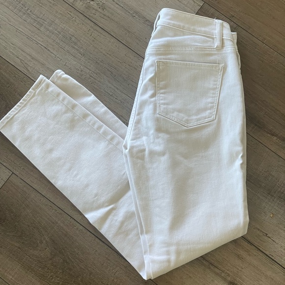 EUC Talbots Women's Slim Ankle Jeans size 2 - Sits At Waist in Natural White - Picture 5 of 11